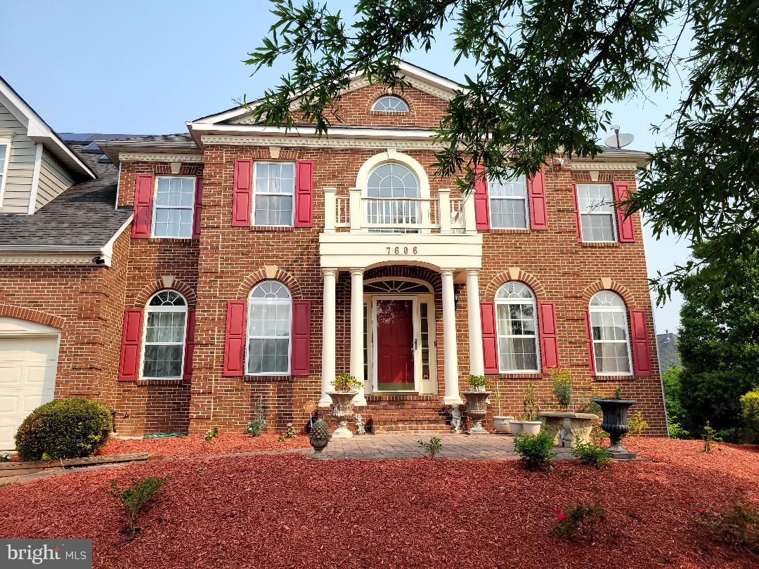 7606 Killbarron Drive Laurel, MD 20707 - Photo 3 of 63 Proffessional landscaping