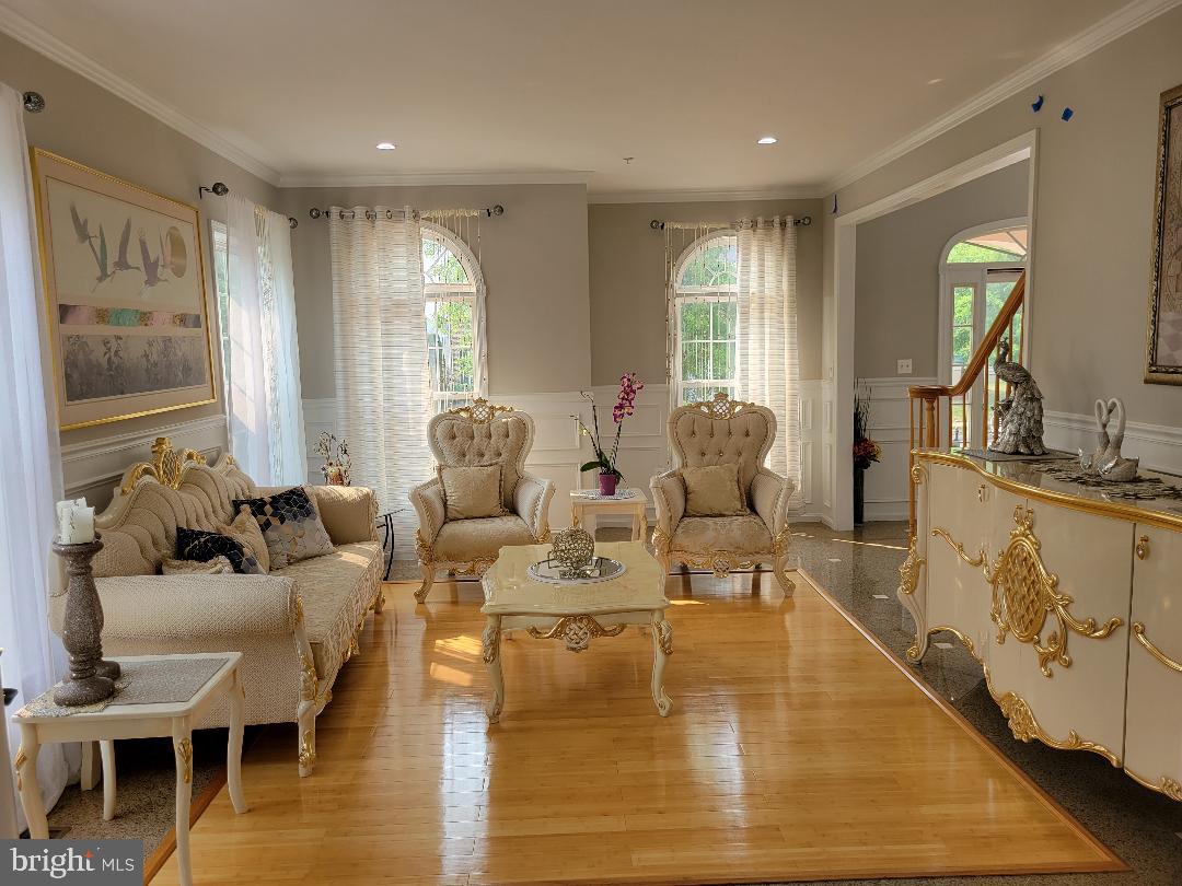 7606 Killbarron Drive Laurel, MD 20707 - Photo 8 of 63 Formal living room