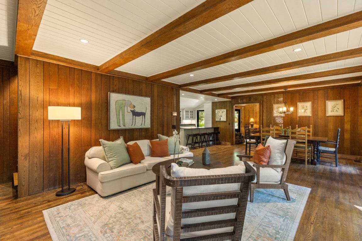 1177 Hicks Road Highlands, NC 28741 - Photo 10 of 61 Living Room