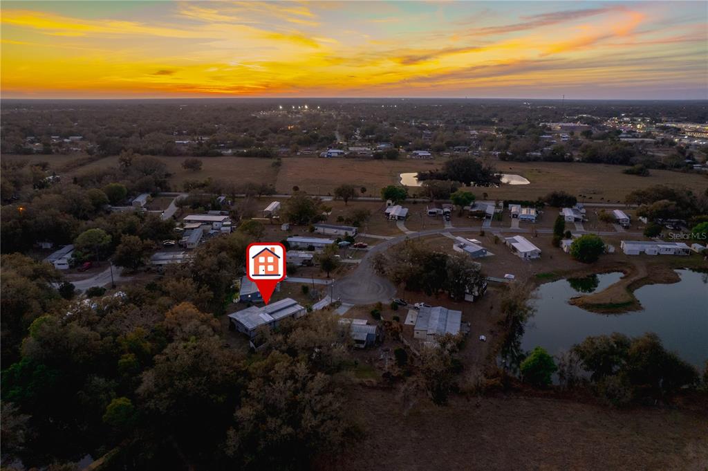 1381 Southeast Lake Road Arcadia, FL 34266 - Photo 6 of 38 a view of city and mountain