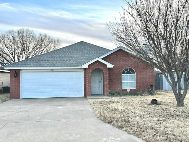 $185,000 | 3907 Owen Street, Plainview, TX 79072