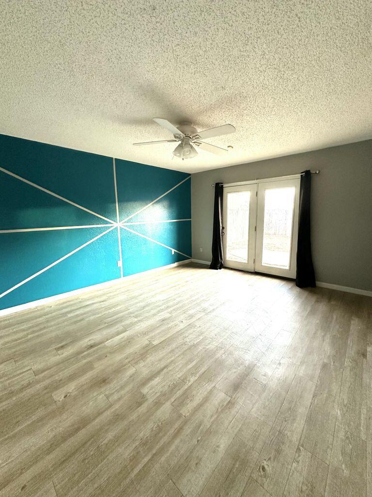 3907 Owen Street Plainview, TX 79072 - Photo 9 of 14 9