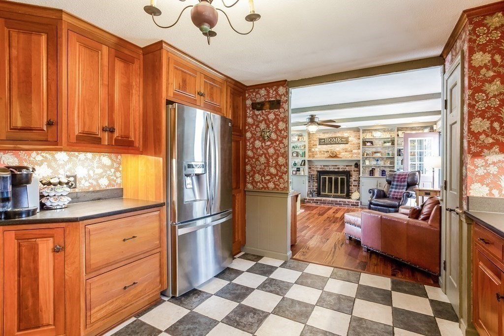 12 Tall Timber Road Wilbraham, MA 01095 - Photo 17 of 42 Gallery Image 17