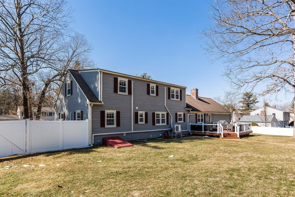 12 Tall Timber Road Wilbraham, MA 01095 - Photo 7 of 42 Gallery Image 7