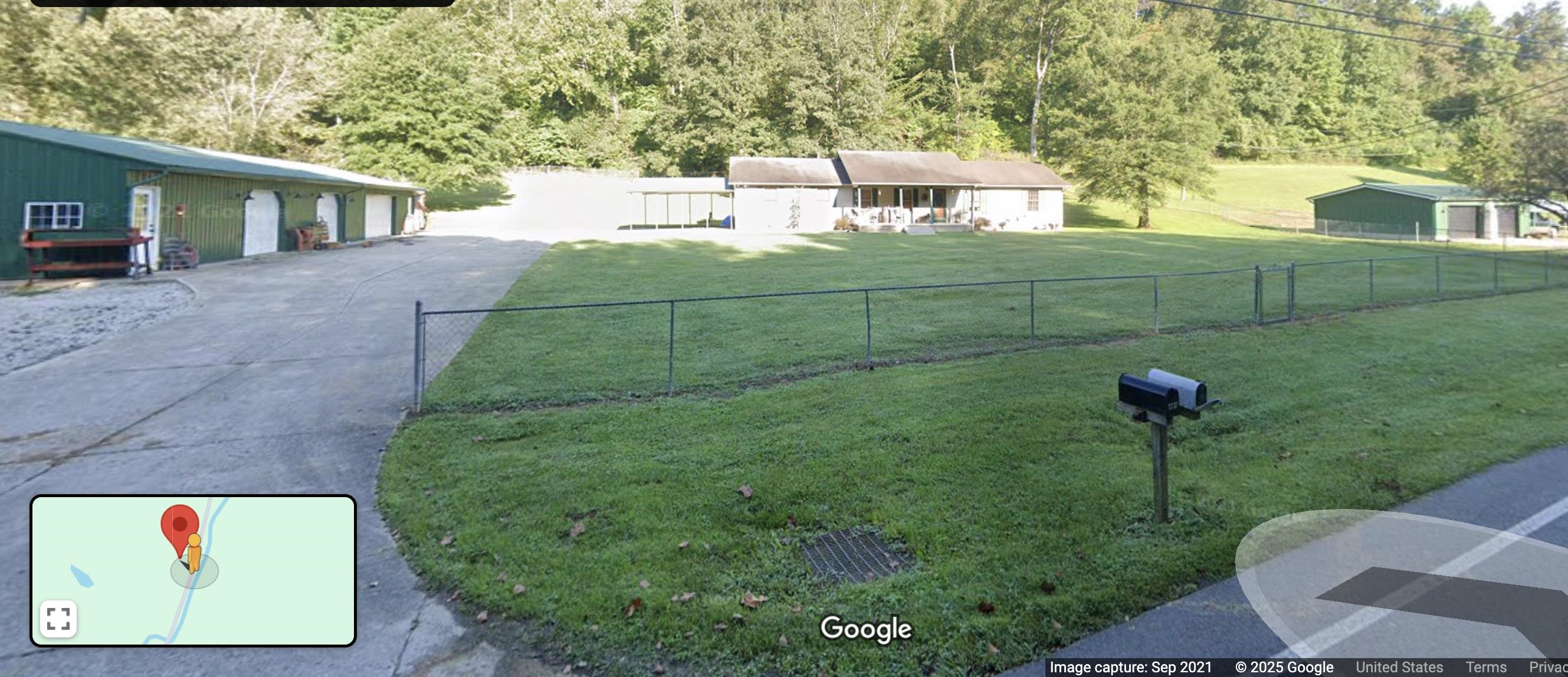 2735 Straight Creek Road Ashland, KY 41102 - Photo 2 of 2
