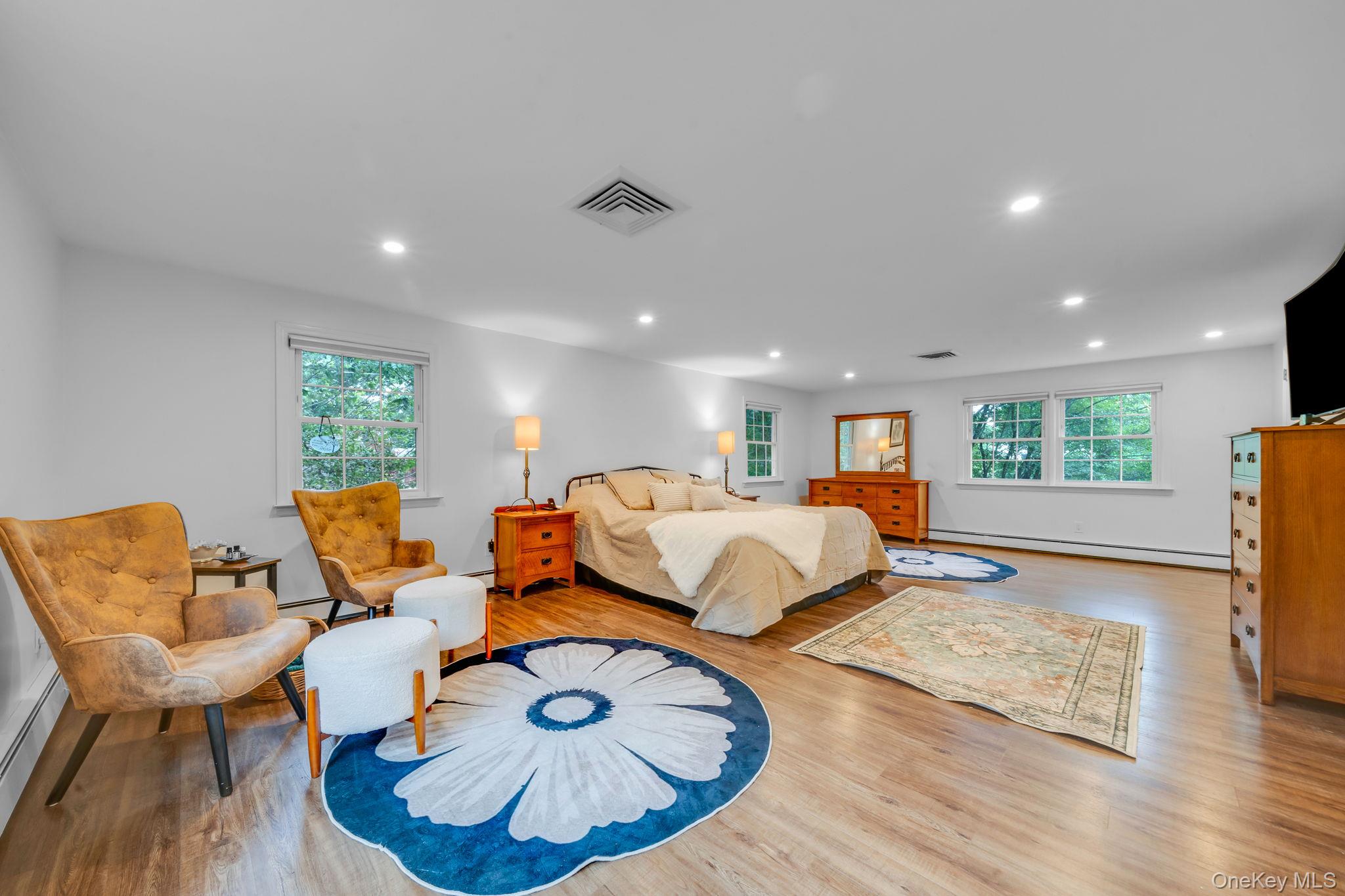 863 Richmond Road East Meadow, NY 11554 - Photo 31 of 44