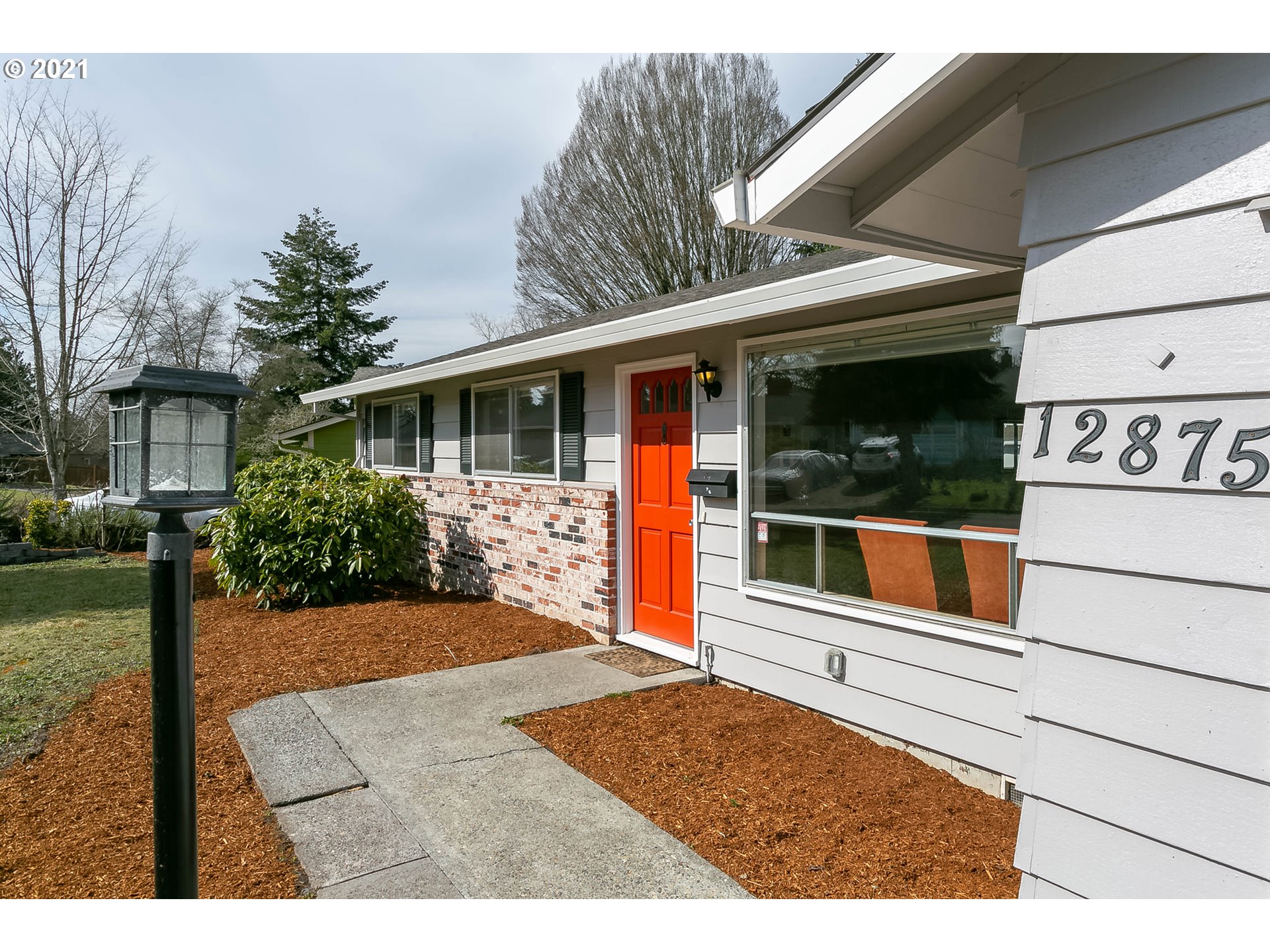 12875 Southwest Morrison Street Beaverton, OR 97005 - Photo 2 of 32 Gallery Image 2