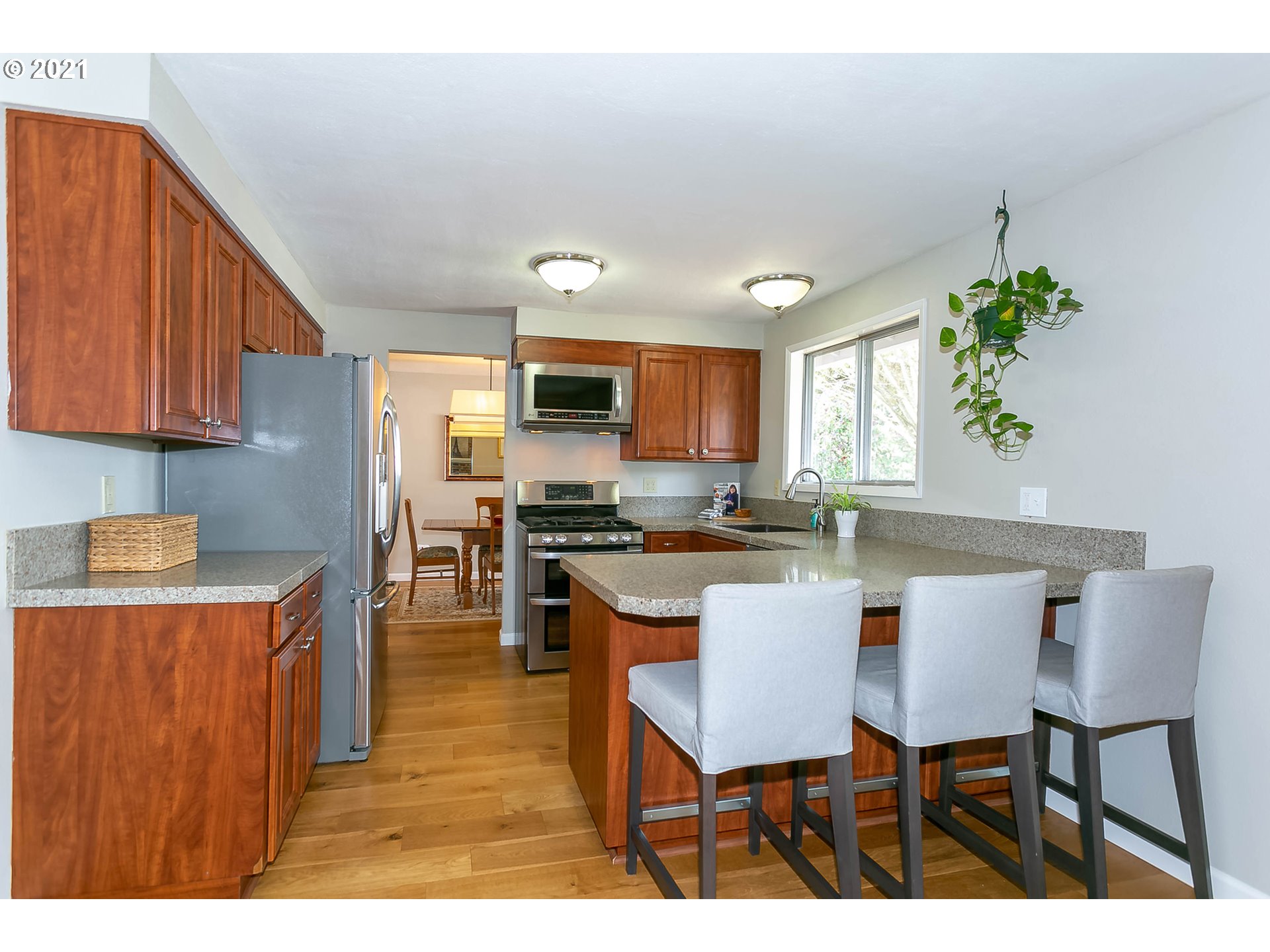 12875 Southwest Morrison Street Beaverton, OR 97005 - Photo 10 of 32 Gallery Image 10