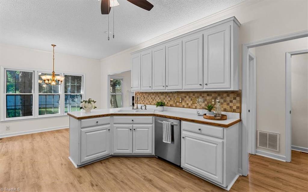 1213 Raspberry Run Graham, NC 27253 - Photo 11 of 39