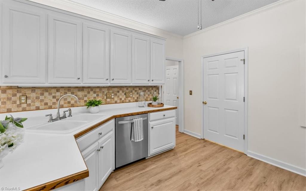 1213 Raspberry Run Graham, NC 27253 - Photo 15 of 39