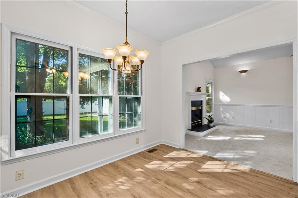 1213 Raspberry Run Graham, NC 27253 - Photo 16 of 39 Breakfast area