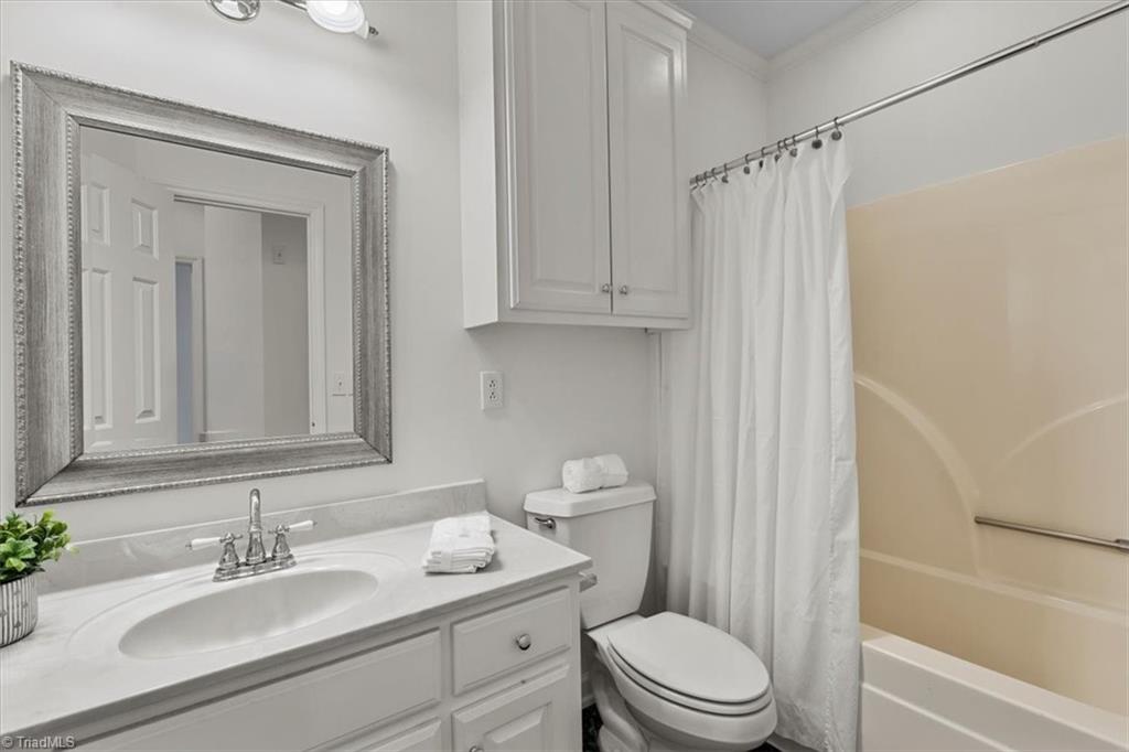 1213 Raspberry Run Graham, NC 27253 - Photo 27 of 39 Hall Bath