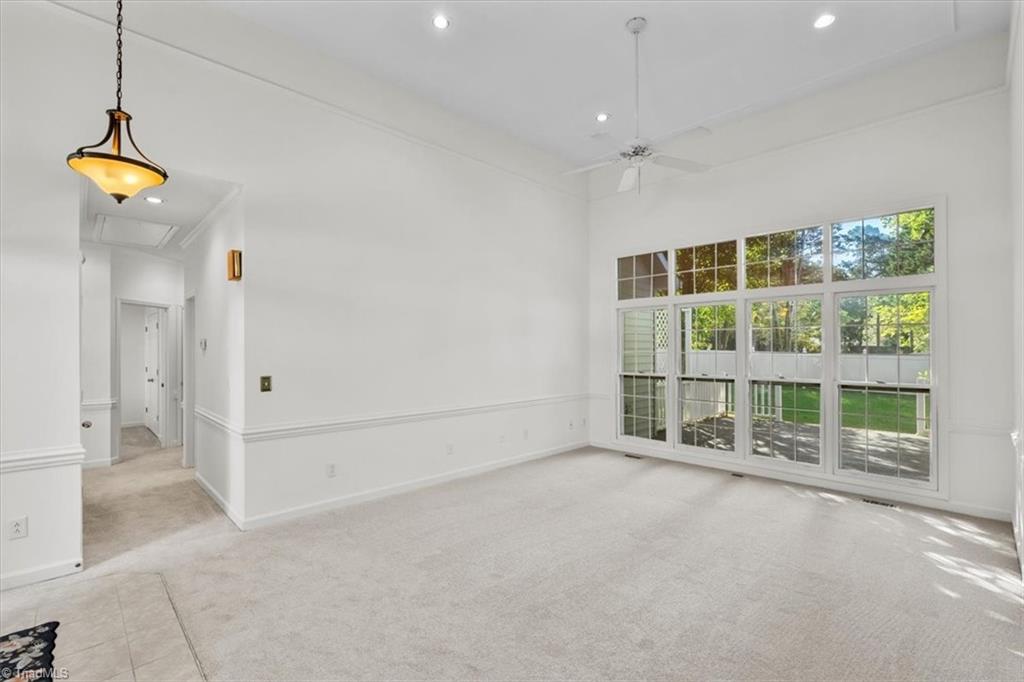 1213 Raspberry Run Graham, NC 27253 - Photo 6 of 39 Living Room