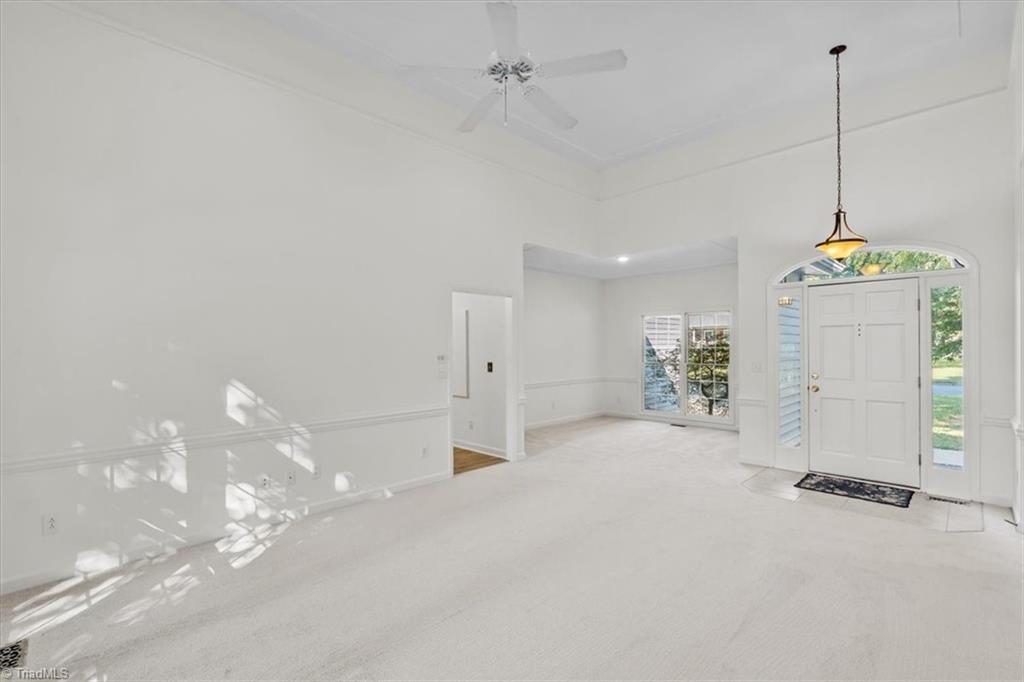 1213 Raspberry Run Graham, NC 27253 - Photo 7 of 39 Living Room/Dining area