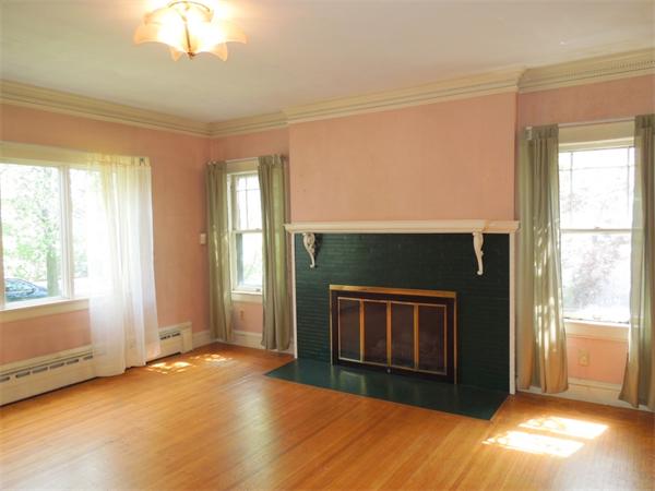 70 Randolph Street Springfield, MA 01108 - Photo 3 of 19