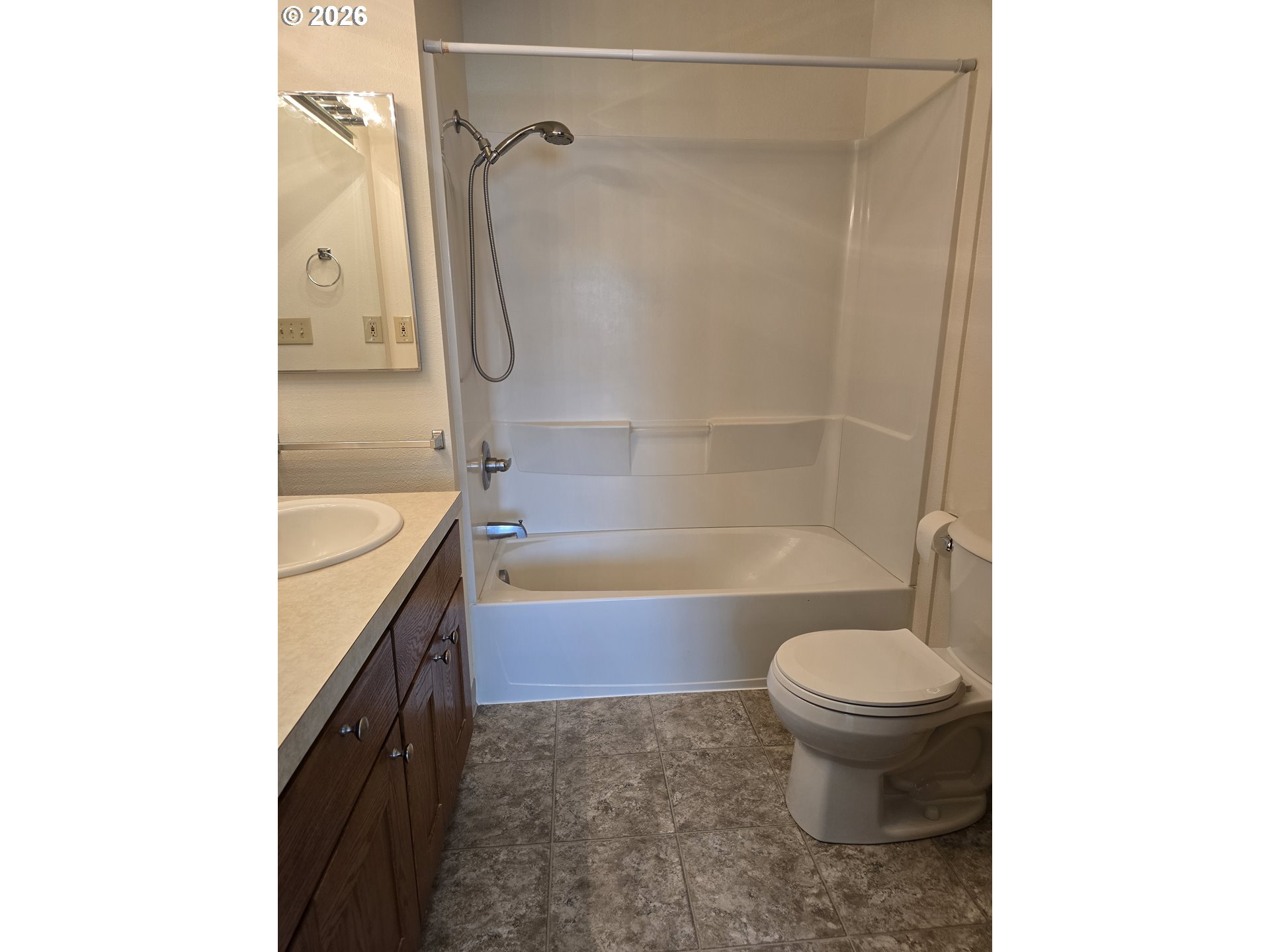 486 Northwest 2nd Street Dufur, OR 97021 - Photo 13 of 17 Gallery Image 13