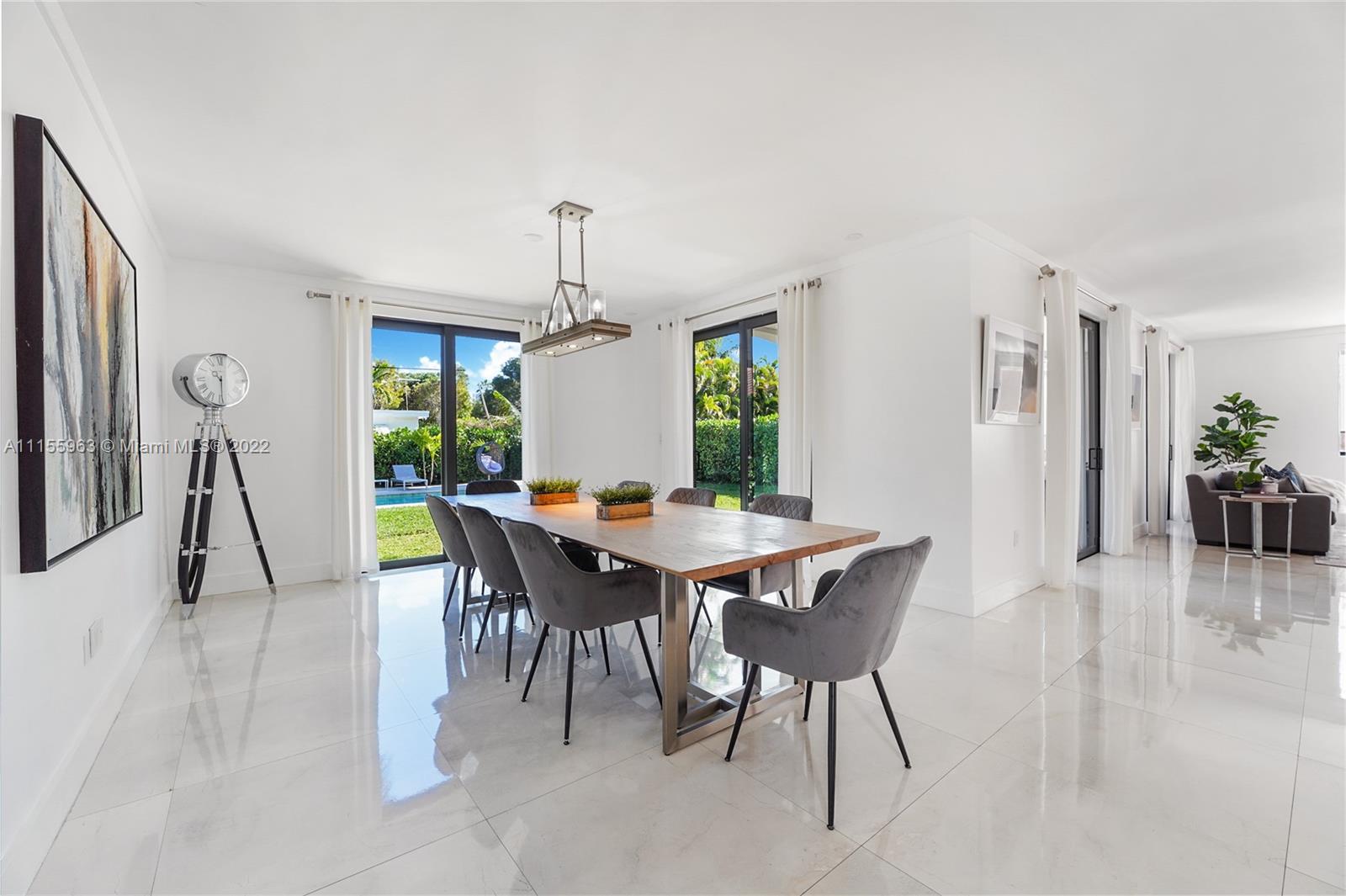 471 Southwest 30th Road Miami, FL 33129 - Photo 12 of 37