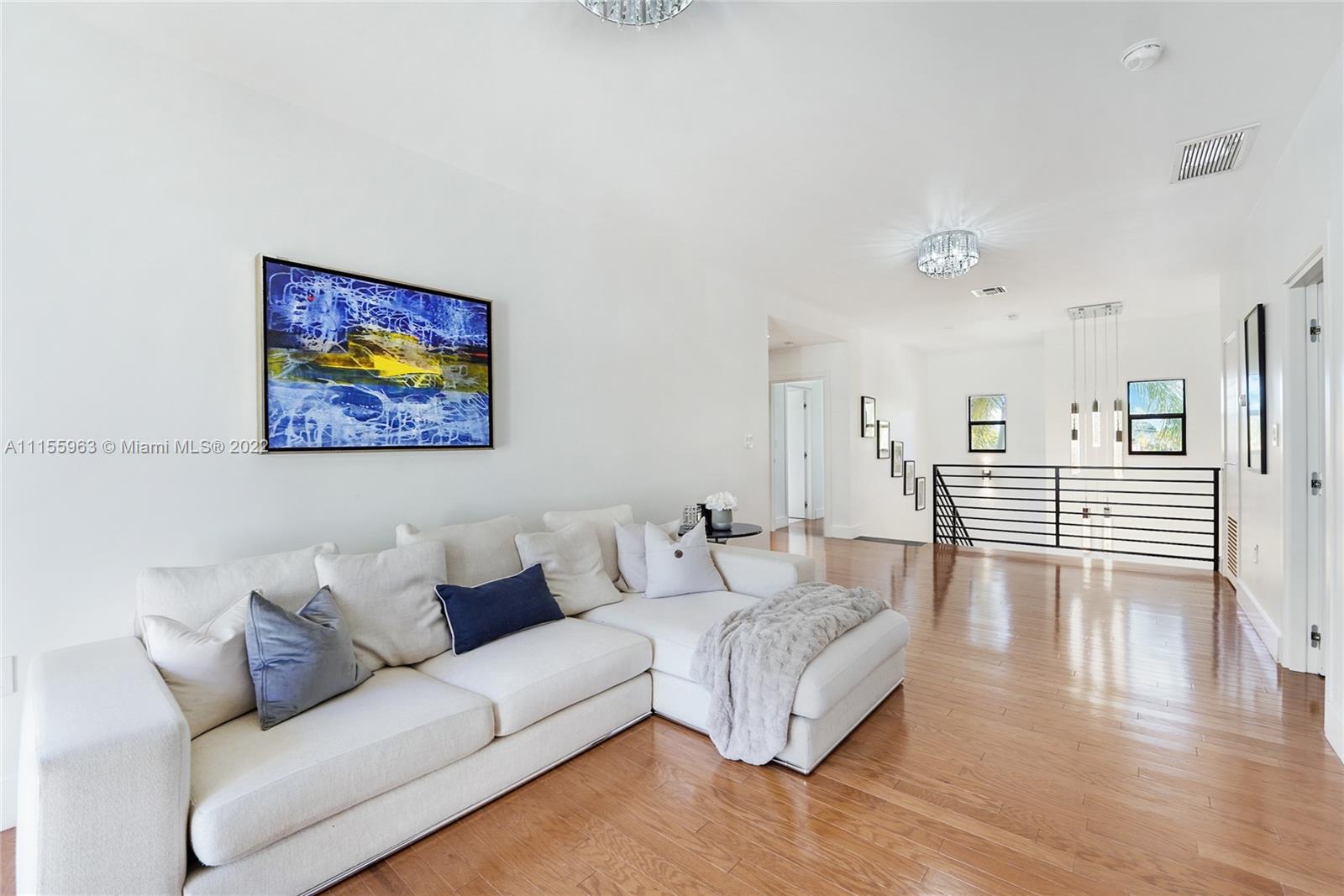 471 Southwest 30th Road Miami, FL 33129 - Photo 27 of 37