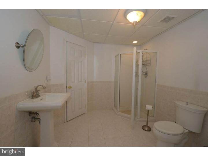 240 Hopwood Road Collegeville, PA 19426 - Photo 18 of 25 In-law Suite