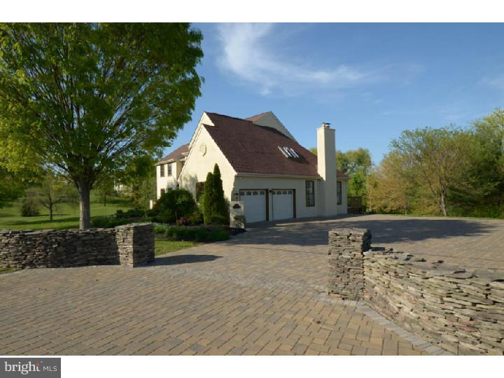 240 Hopwood Road Collegeville, PA 19426 - Photo 20 of 25 Driveway