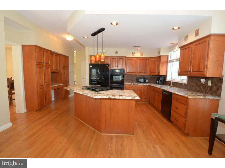 240 Hopwood Road Collegeville, PA 19426 - Photo 3 of 25 Kitchen