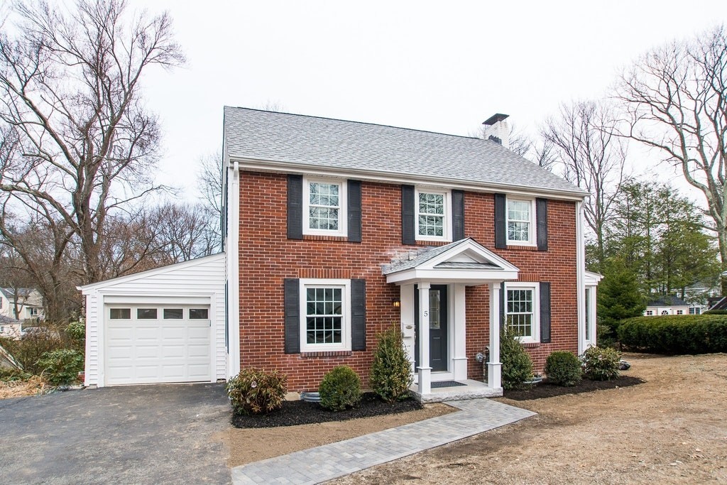 5 Martin Road Wellesley, MA 02481 - Photo 3 of 30