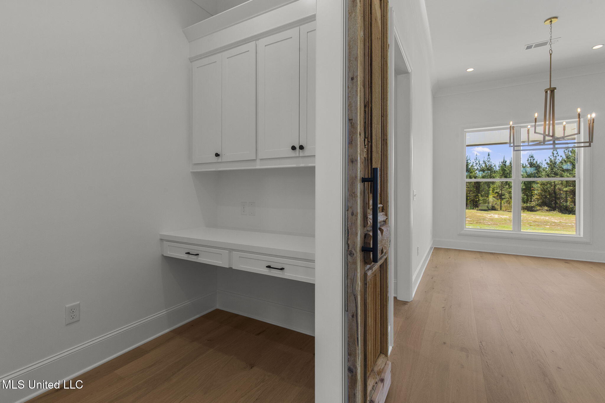 742 Freedom Ridge Lane Brandon, MS 39047 - Photo 18 of 76 23-web-or-mls-742 Freedom Ridge-23