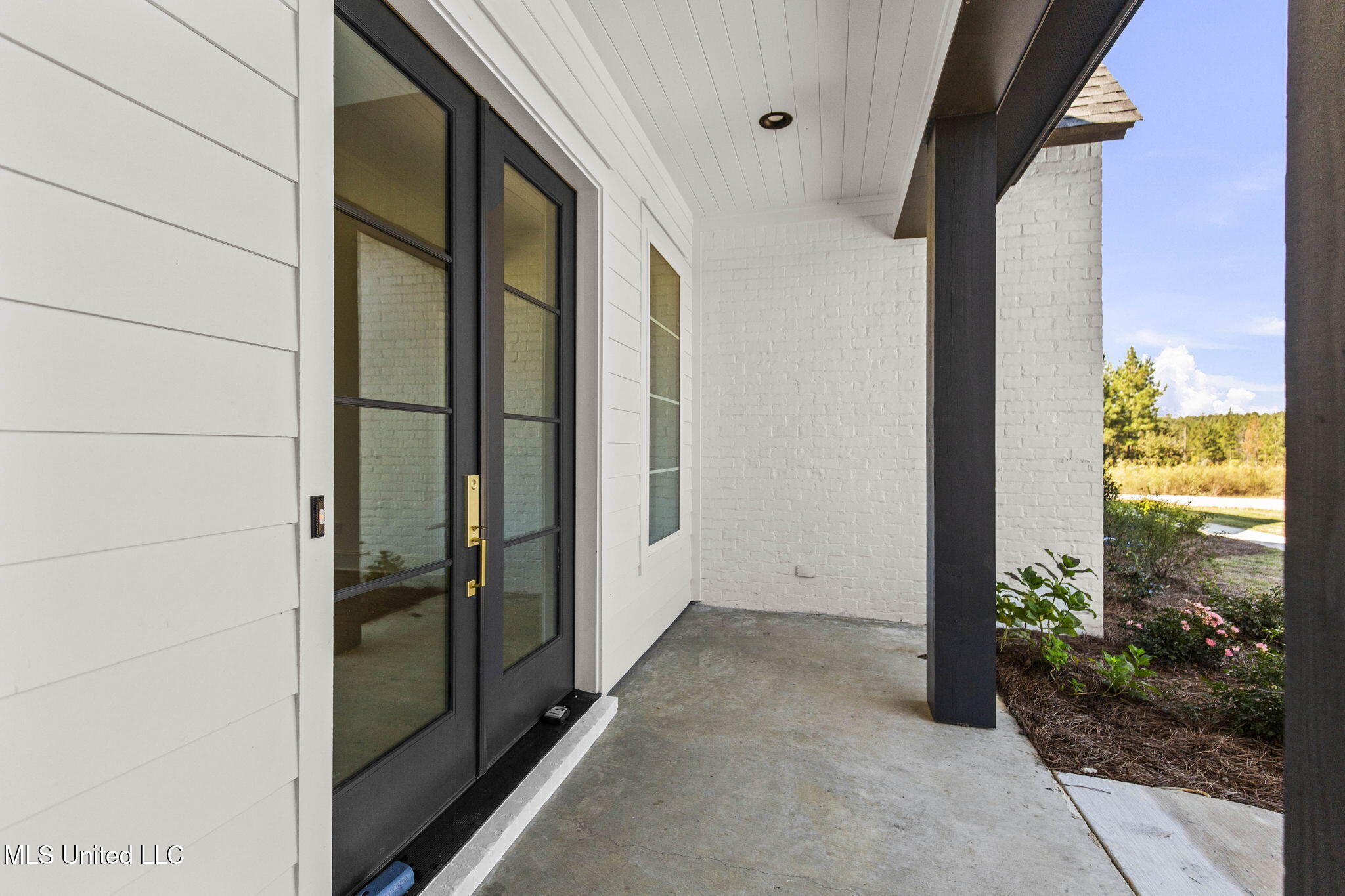 742 Freedom Ridge Lane Brandon, MS 39047 - Photo 4 of 76 9-web-or-mls-742 Freedom Ridge-9