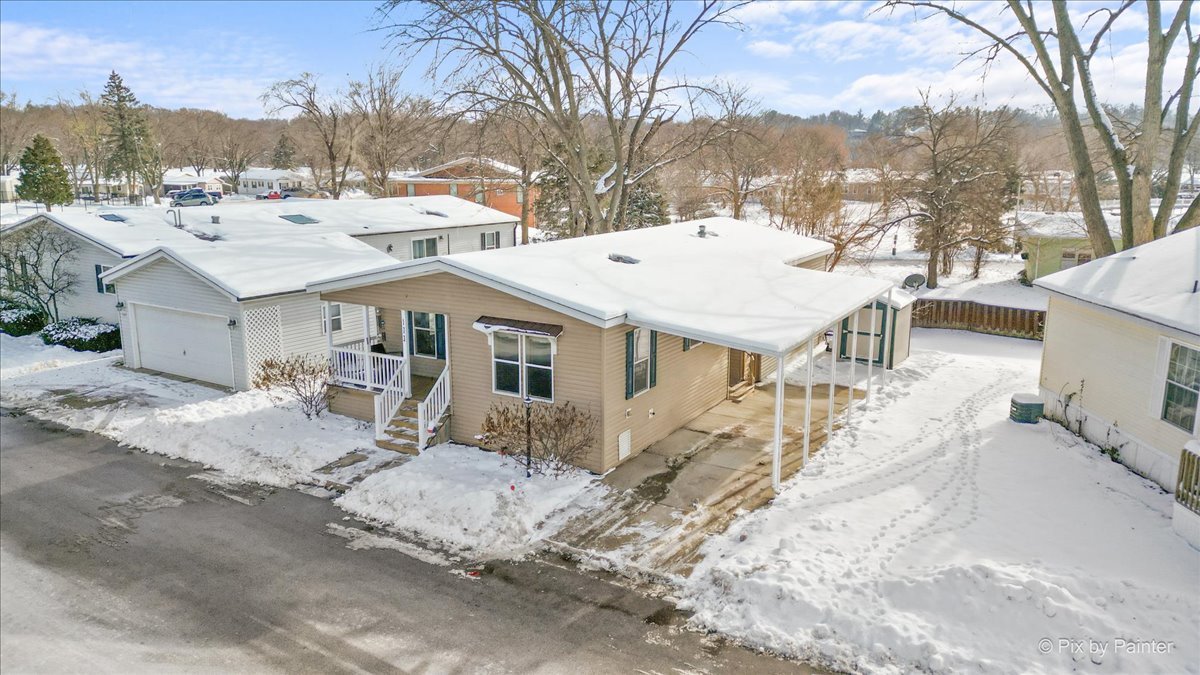 173 Northshore Road Elgin, IL 60123 - Photo 23 of 32