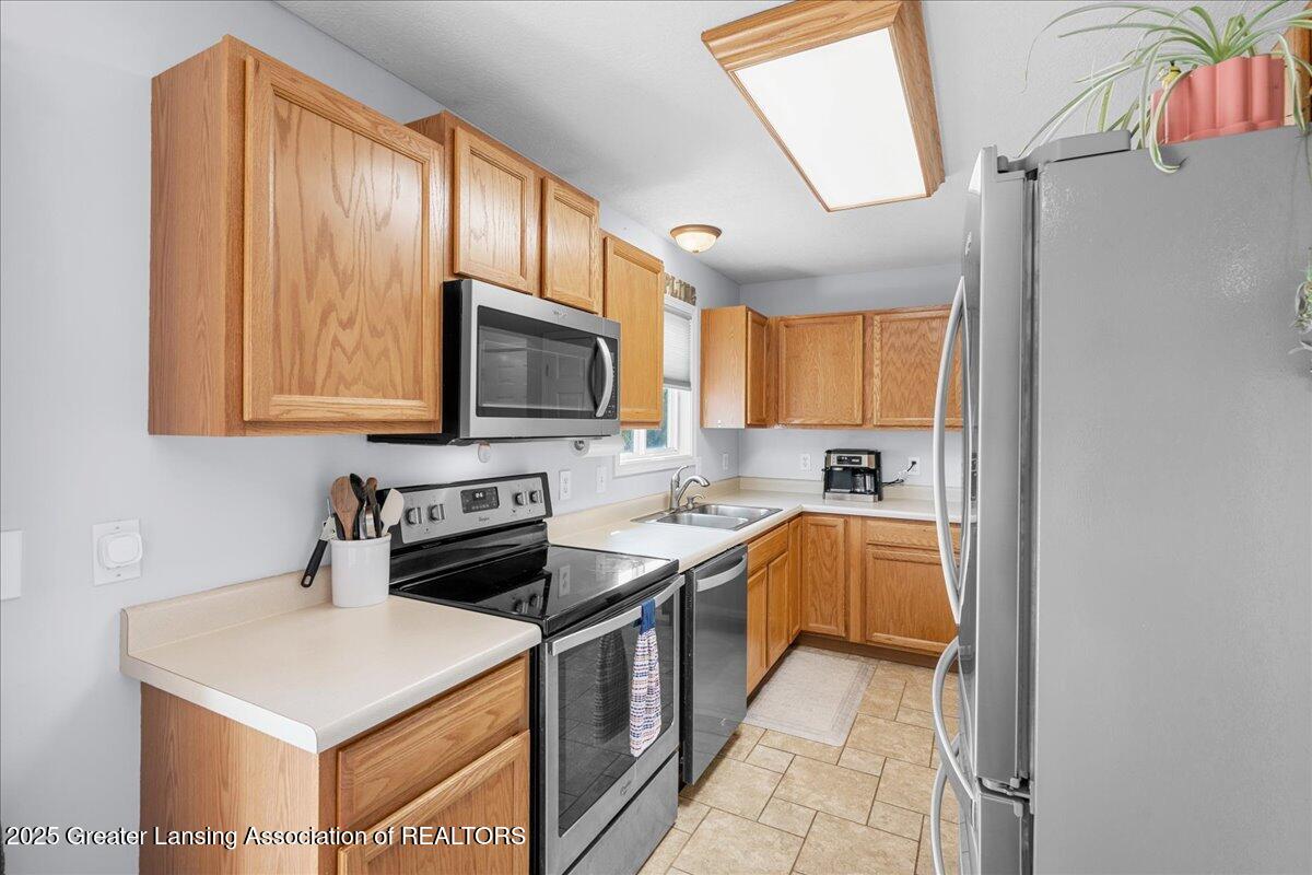 2093 Gale Road Eaton Rapids, MI 48827 - Photo 12 of 31 17-Media Jett - 19