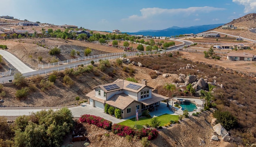 2707 Ortega Road Ramona, CA 92065 - Photo 2 of 25