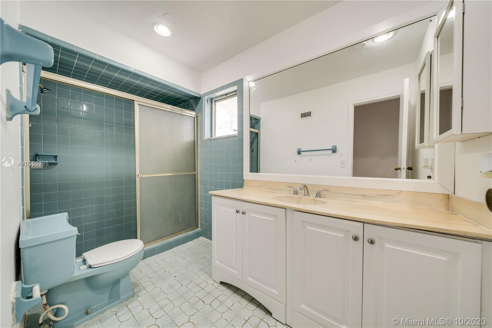 3008 Canal Road Miramar, FL 33025 - Photo 16 of 52 Gallery Image 16