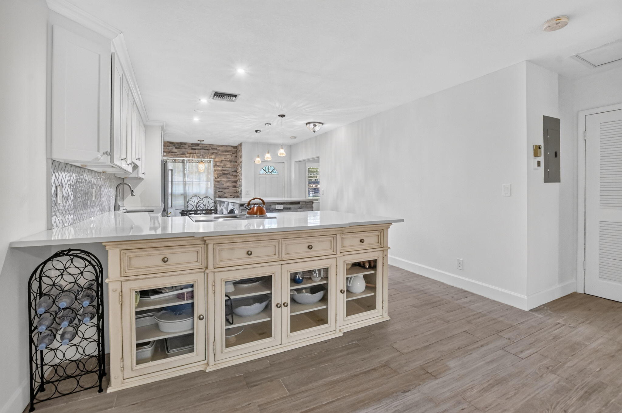 8681 Boca Drive, Unit 20 Boca Raton, FL 33433 - Photo 10 of 54 Dining/Kitchen