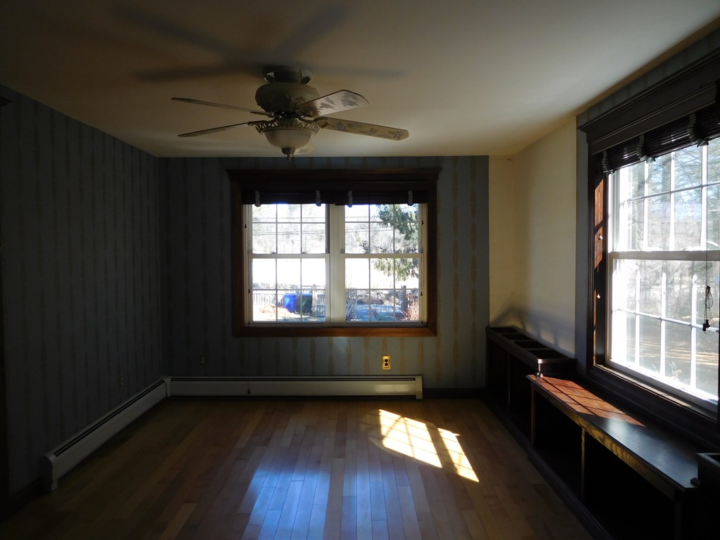 240 Yellow Hill Road Fall River, MA 02790 - Photo 6 of 19 Gallery Image 6