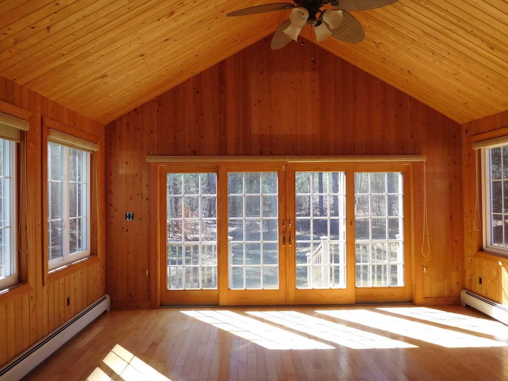 240 Yellow Hill Road Fall River, MA 02790 - Photo 8 of 19 Gallery Image 8