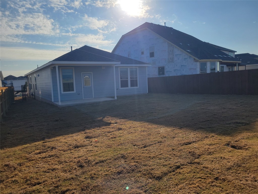 549 Pickrell Loop Georgetown, TX 78628 - Photo 19 of 26