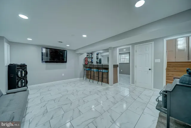 $435,000 | 1011 Ficklen Road, Fredericksburg, VA 22405