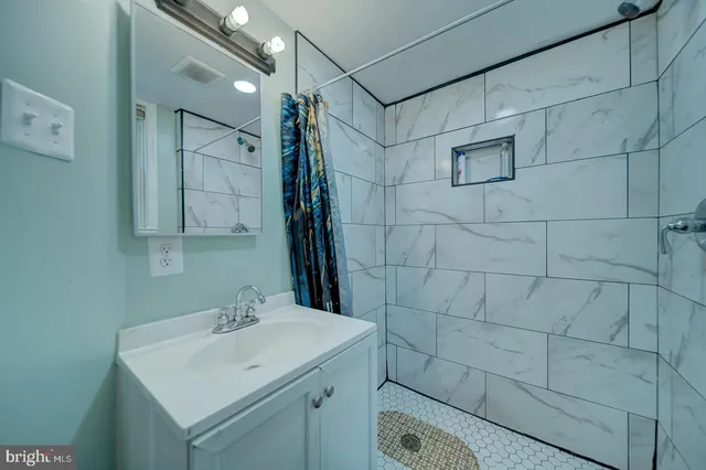 $435,000 | 1011 Ficklen Road, Fredericksburg, VA 22405