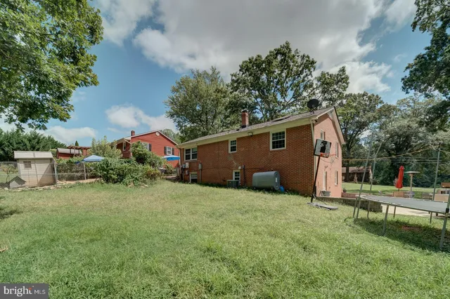 $435,000 | 1011 Ficklen Road, Fredericksburg, VA 22405