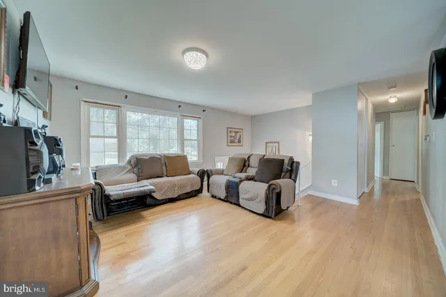 $435,000 | 1011 Ficklen Road, Fredericksburg, VA 22405