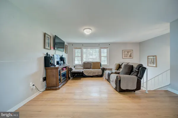 $435,000 | 1011 Ficklen Road, Fredericksburg, VA 22405