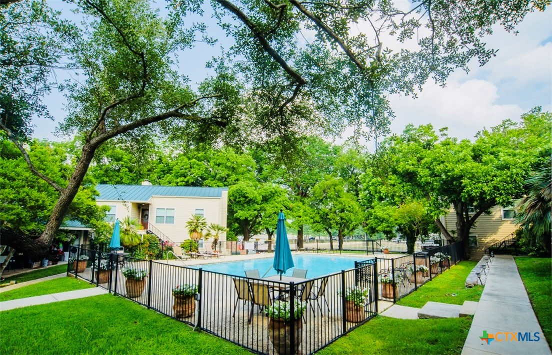551 Terminal Loop Road, Unit D7 McQueeney, TX 78123 - Photo 1 of 21