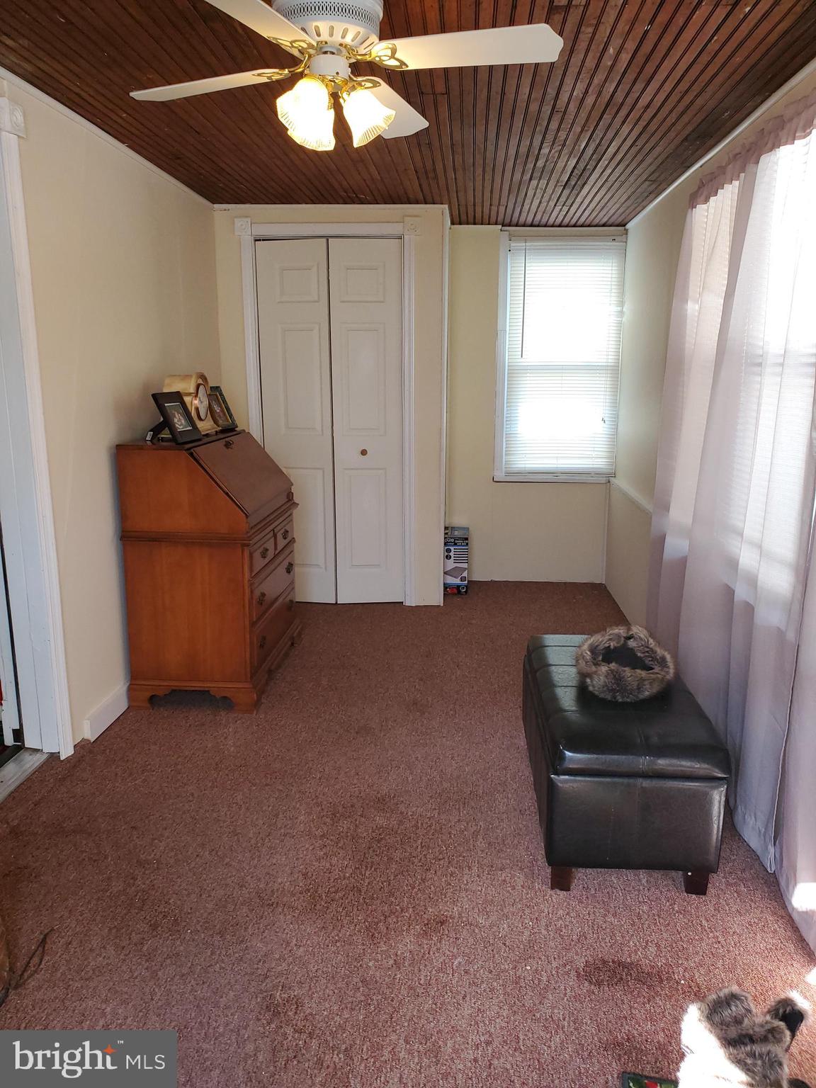 212 Walnut Road Wallingford, PA 19086 - Photo 5 of 20