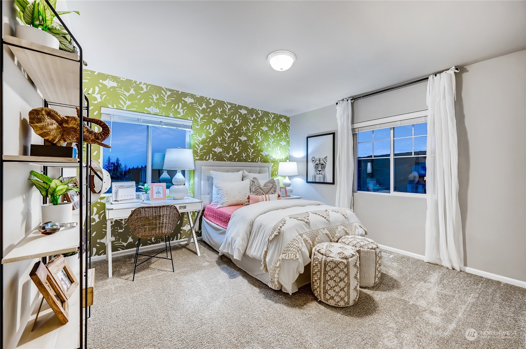 4393 Reef Road Southwest, Unit 3047 Port Orchard, WA 98367 - Photo 5 of 27 a spacious bedroom with a bed and a window