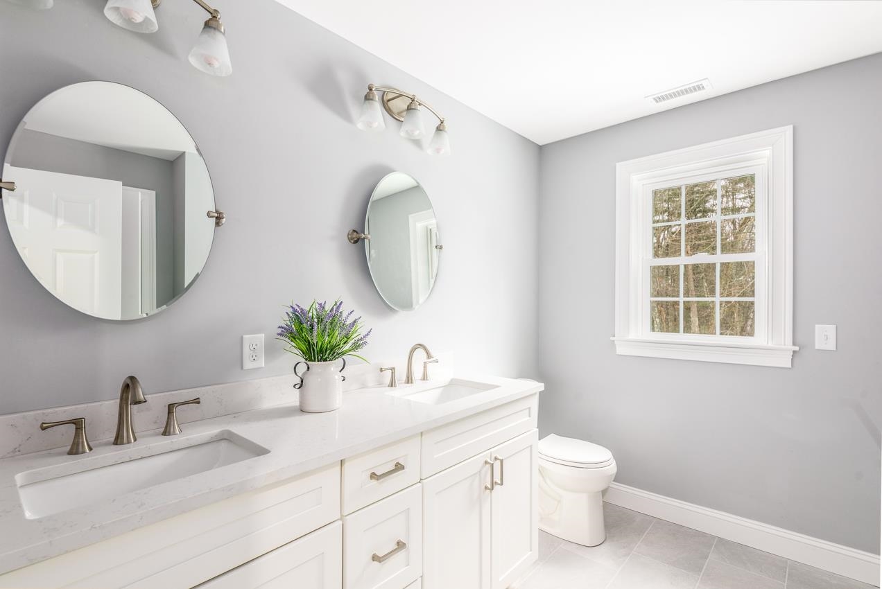 21 Piscataqua Road Dover, NH 03820 - Photo 27 of 35