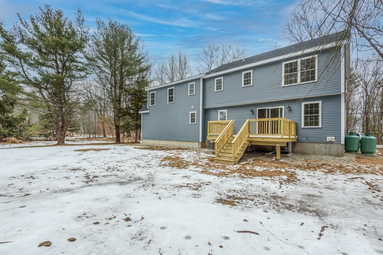 21 Piscataqua Road Dover, NH 03820 - Photo 33 of 35