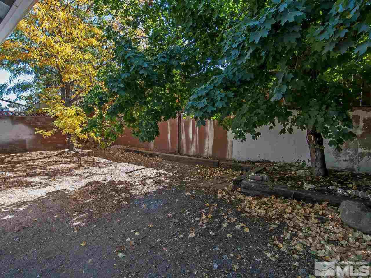 6430 Lotus Street Reno, NV 89506 - Photo 3 of 16 Photo 3