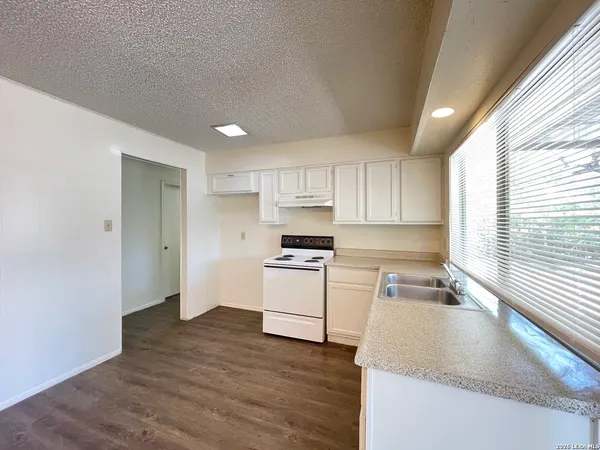 $1,450 | 7454 Lancewood Drive, San Antonio, TX 78227