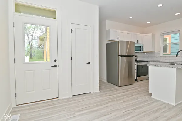 $194,000 | 2420 North Capitol Avenue, Indianapolis, IN 46208