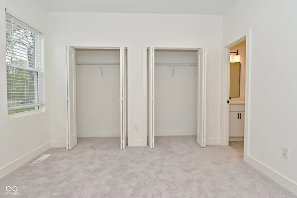 $194,000 | 2420 North Capitol Avenue, Indianapolis, IN 46208